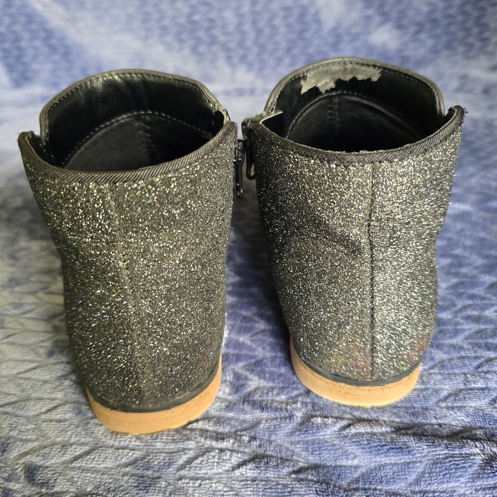 Cat & Jack Black Glitter Ankle Boots - Picture 4 of 16